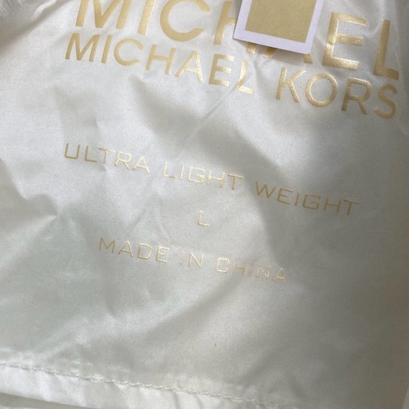 MICHAEL Michael Kors White Puffer Jacket - NWT - Picture 3 of 5